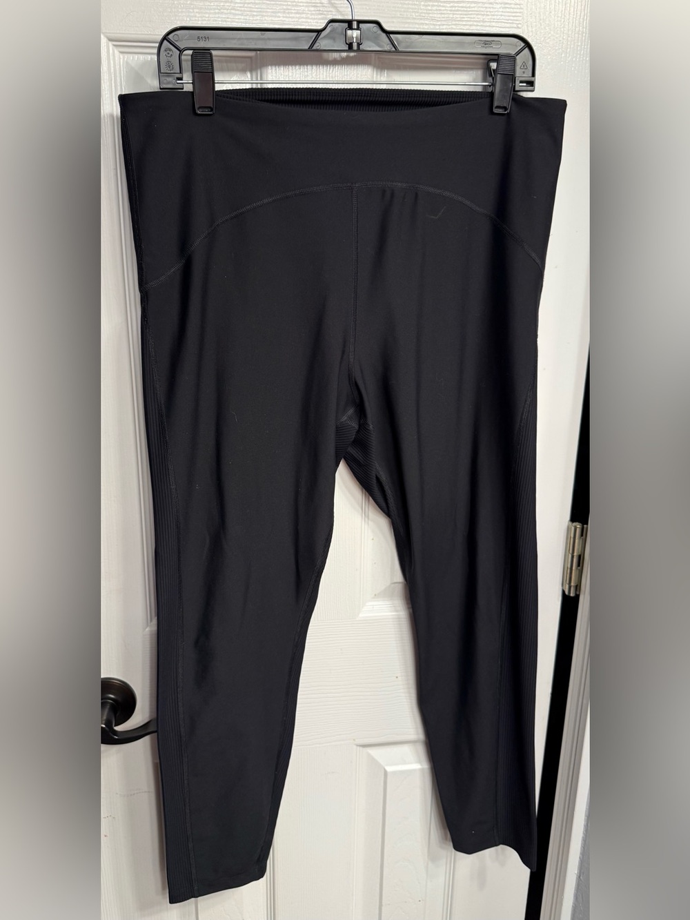 Old Navy powersoft xl Black Active Leggings